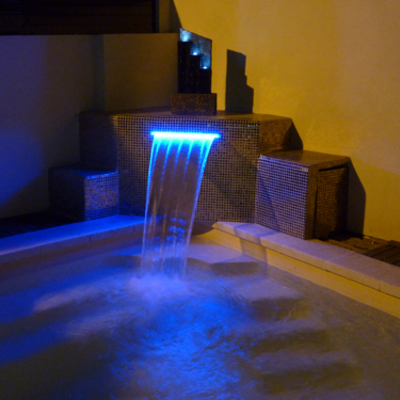 Detalle Cascada Piscina de Obra