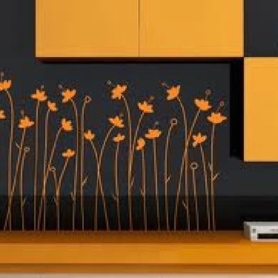 Detalle de vinilo decorativo y lacados de muebles a juego