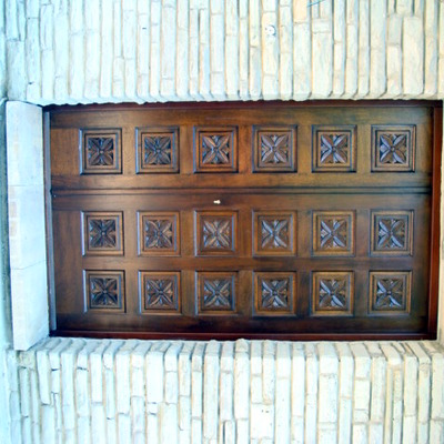 Detalle puerta blindada entrada a vivienda