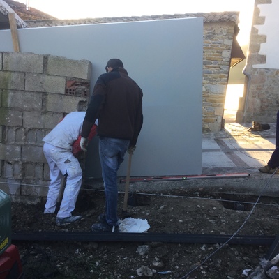 Cambio de puerta metálica corredera