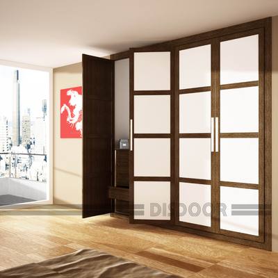 Frenta puerta abatibles