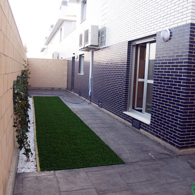 Diseño económico de jardín de obra nueva en Utebo