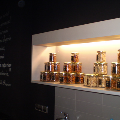 Diseño mueble expositor