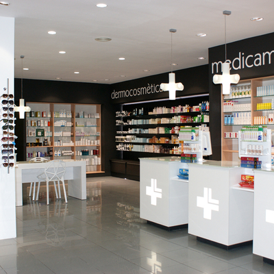 Disseny d’una farmàcia a sant carles de la ràpita
