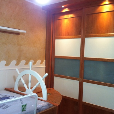 DORMITORIO INFANTIL Y ARMARIO