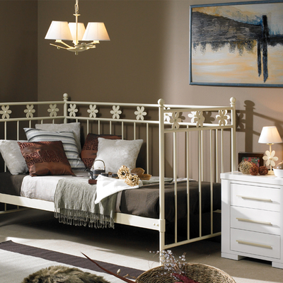 Dormitorio Sofa Cama Eneas en forja