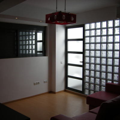 Dos viviendas y local