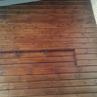 Salón en terminación madera 