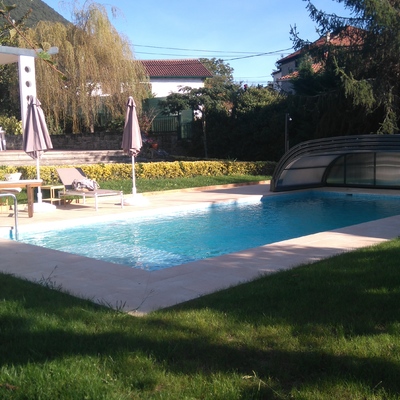Piscina clasica con gresite