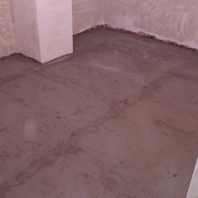 Revestimiento de paredes con yeso en desván