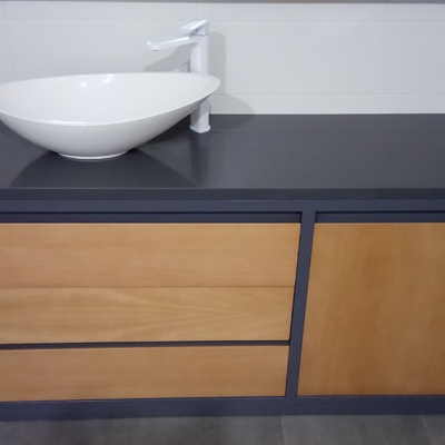 Lavabo elevado o de sobreponer