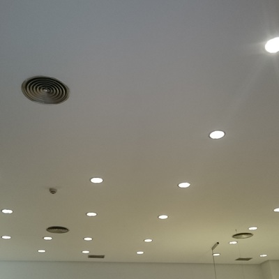 Pintura de techo en local comercial 