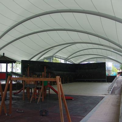 CUBRICION DE PARQUE DE JUEGOS Y FRONTON
