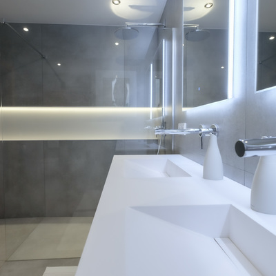 Baño completo en Fontpineda (Barcelona)