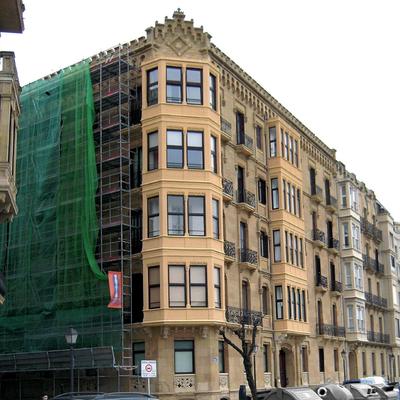 Rehabilitación de fachada y tejado 