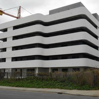 EDIFICIO DE VIVIENDAS