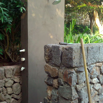 ducha antes de micro cemento