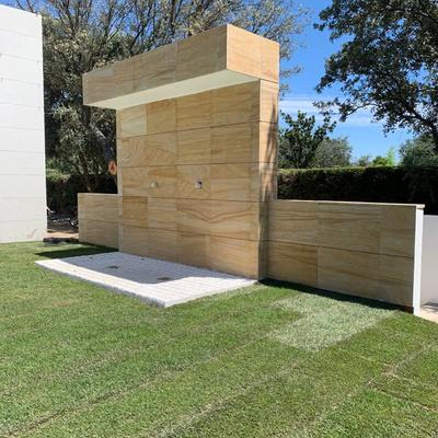Ducha exterior de piscina