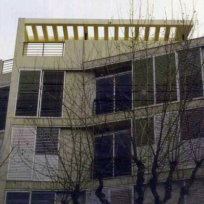 EDIFICI D'HABITATGES A BADALONA. BARCELONA