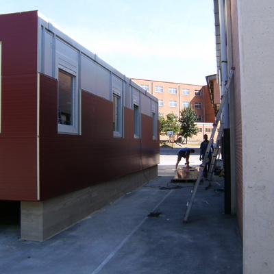 EDIFICIO AUXILIAR