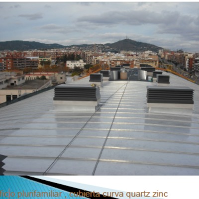 Edificio plurifamiliar, cubierta curva quartz zinc