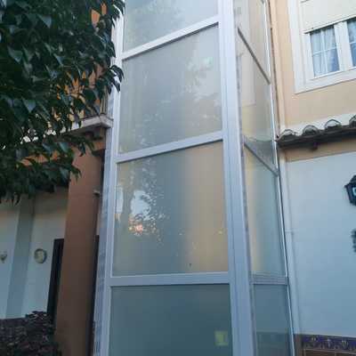 Cerramiento ascensor