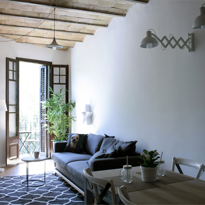 Salón-comedor en pequeño apartamento 