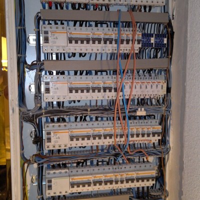 ELECTRICIDAD COMPLEJA