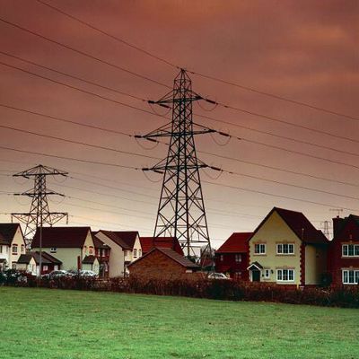 electrosmog_torre_alta_tension