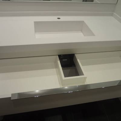 baño en zeus con pica integrada