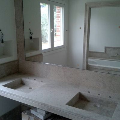 Encimera de Campaspero con lavabos integrados