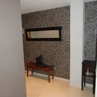 Entrada pared papel pintado