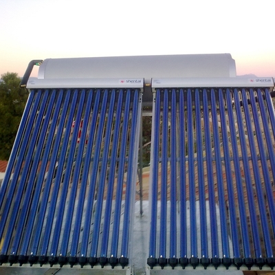 Equipo termosifónico de tubo vacio