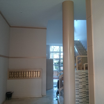 escalera comunidad de vecinos en mollet