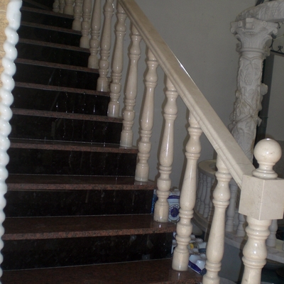 escalera de granito de importación 