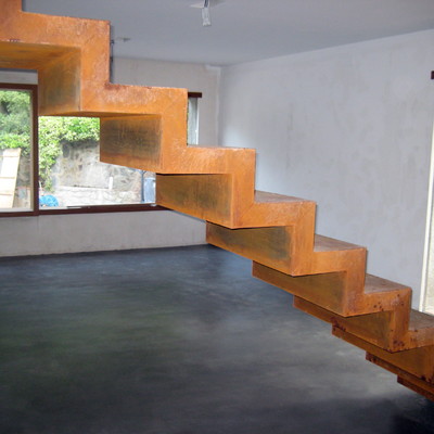 Escalera de hierro