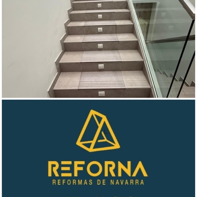 Alicatado escaleras nave industrial