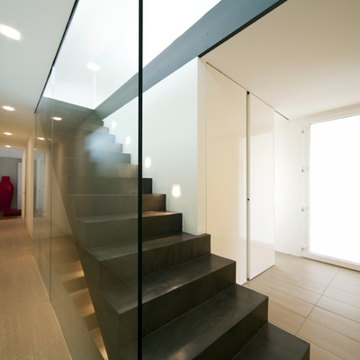 Escaleras y corredera