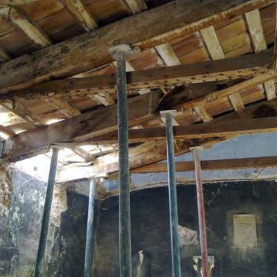 Especialistas en rehabilitación y aluminosis.