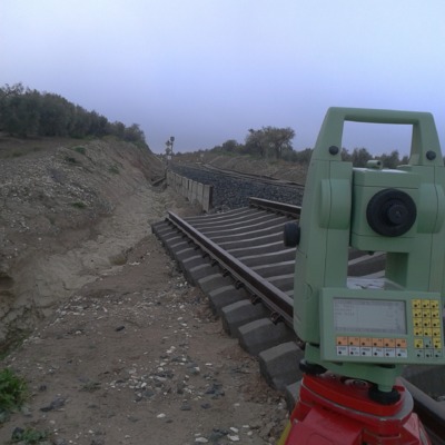Trabajos topográficos en vía