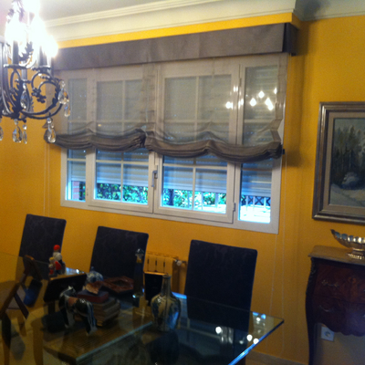 Estor de paquete con faldón