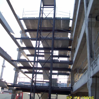 Estructura mecanizada para ascendores.