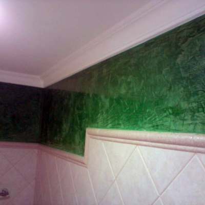 ESTUCO VERDE EN BAÑO