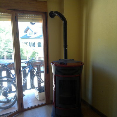ESTUFA DE PELLET DE LA CASA EDILKAMIN