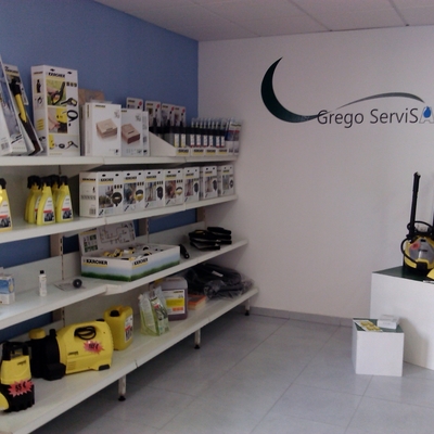 EXPOSICIÓN ACCESORIOS KARCHER.