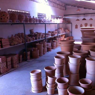 EXPOSICION DE TODO TIPO DE PRODUCTOS CERAMICOS