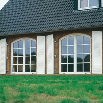 CERRAMIENTO Y CONTRAVENTANAS