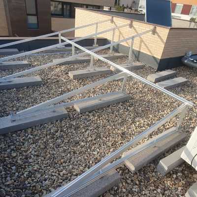 Estructuras solares a medida.