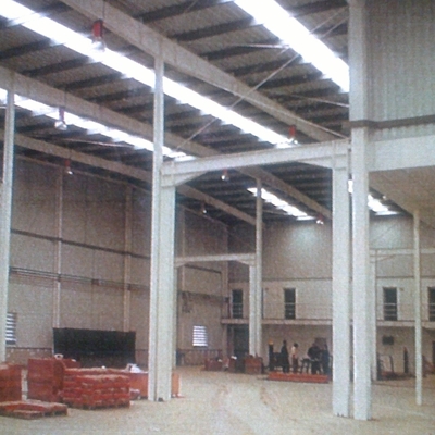 FABRICACION Y MONTAJE DE ESTRUCTURA METÁLICA A BASE DE PERFILES DE SECCIÓN VARIABLE UNIDOS MEDAINTE UNIONES ATORNILLADAS.