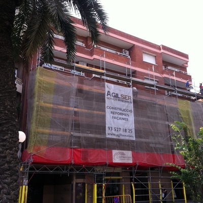 Fachada en plaza Alcalde xifre  Badalona 